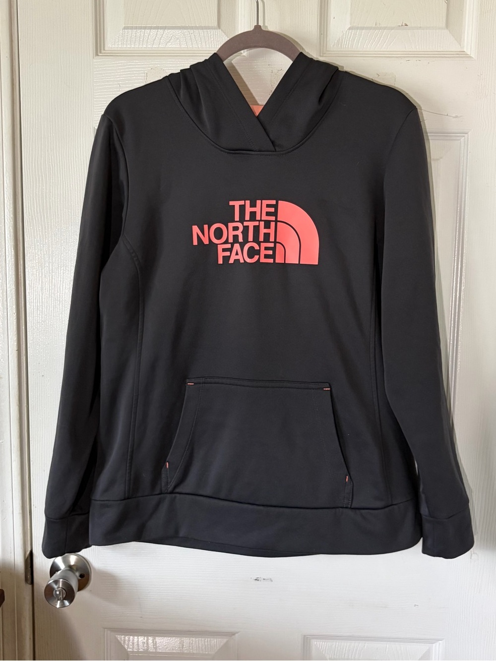 The North Face Dark Gray Women’s Hoodie with Coral Logo Long Sleeve‎ Sz L